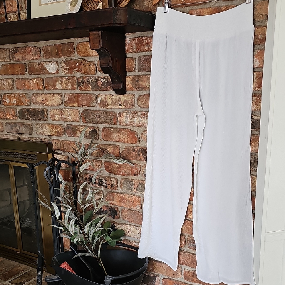 Shade & Shore White Wide Leg Pants - Picture 7 of 7